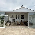 La Du Martray *