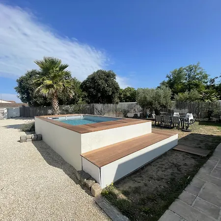 La Du Martray 度假居 *